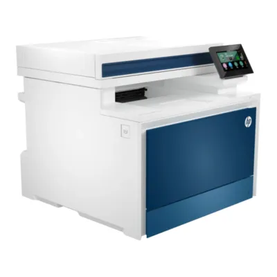 Equipamentos para impressão, cópia e digitalização em ambientes administrativos e operações corporativas.